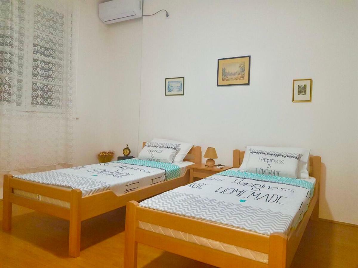 Podgorica Center Apartment Bagian luar foto