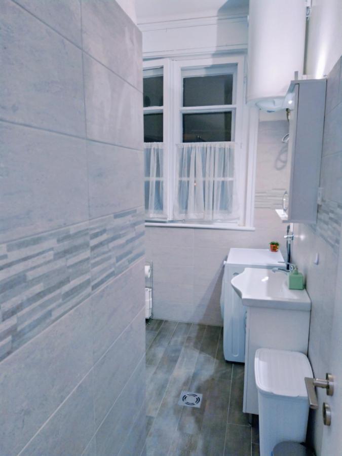 Podgorica Center Apartment Bagian luar foto