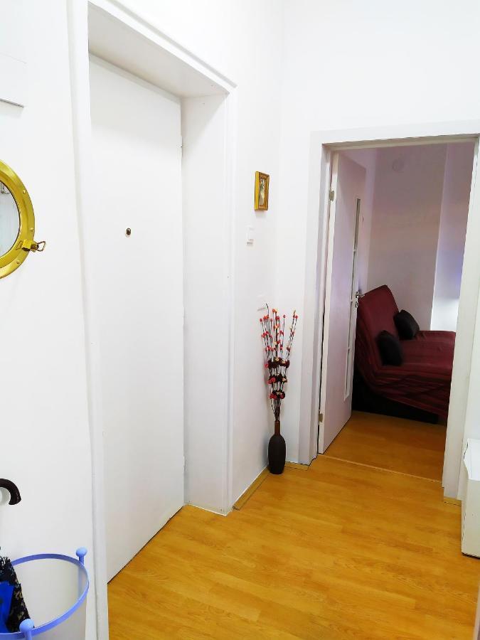 Podgorica Center Apartment Bagian luar foto
